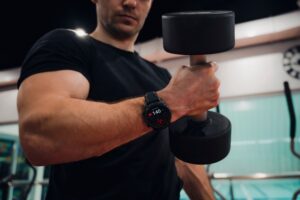 【脳の若返り】「筋肉量」が脳年齢を支配する？内臓脂肪を削り、筋肉をつけるべき心理由